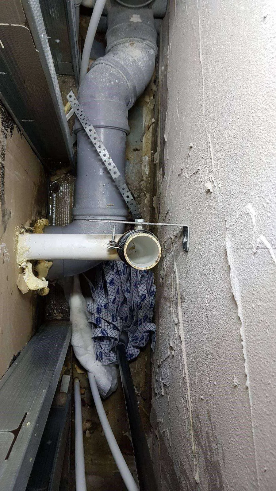 Fixing a clogged pipe